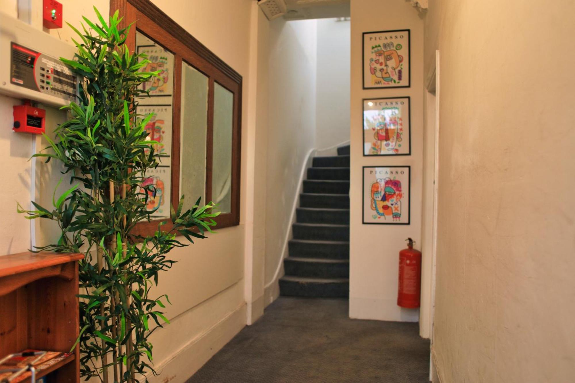 Top Floor Apartment In Islington ลอนดอน ภายนอก รูปภาพ