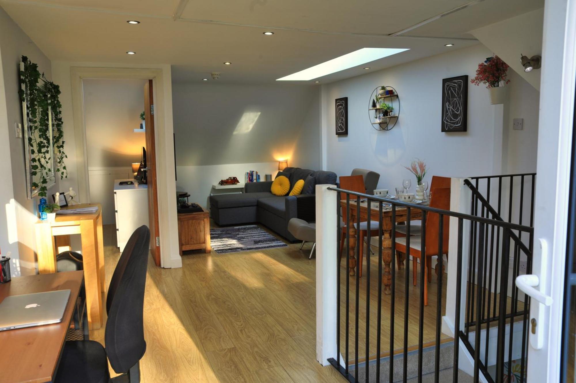 Top Floor Apartment In Islington ลอนดอน ภายนอก รูปภาพ